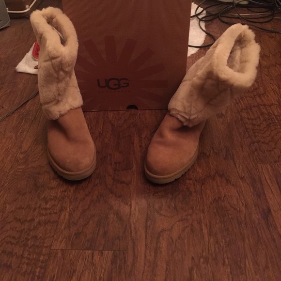 Uggs chestnut size 7 - Picture 5 of 6